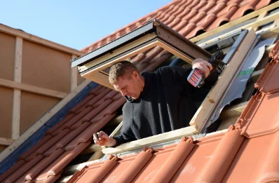 Pose de fenêtres de toit Velux à Chérisay